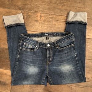 Gap Straight Cuff Blue Jeans size 6/28